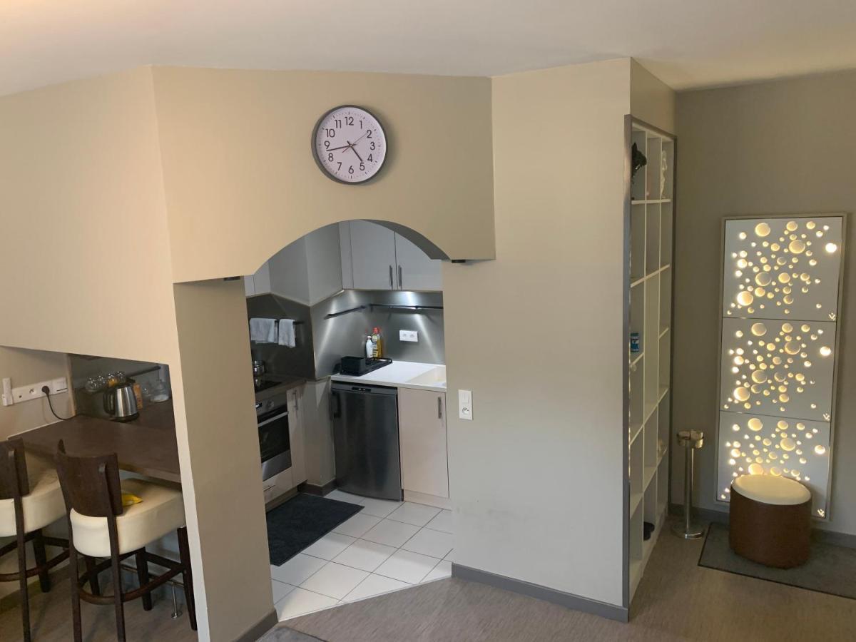 Ferienwohnung Luxurious Flat In Bondy, Exterior foto